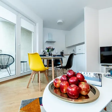 Apartament W Redlowie - Legionow アパート グディニャ