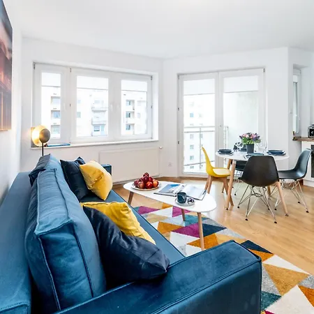 Apartament W Redlowie - Legionow アパート グディニャ